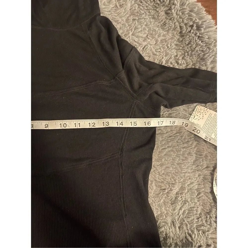 NWT free people movement ribbed cropped hoodie size‎ small